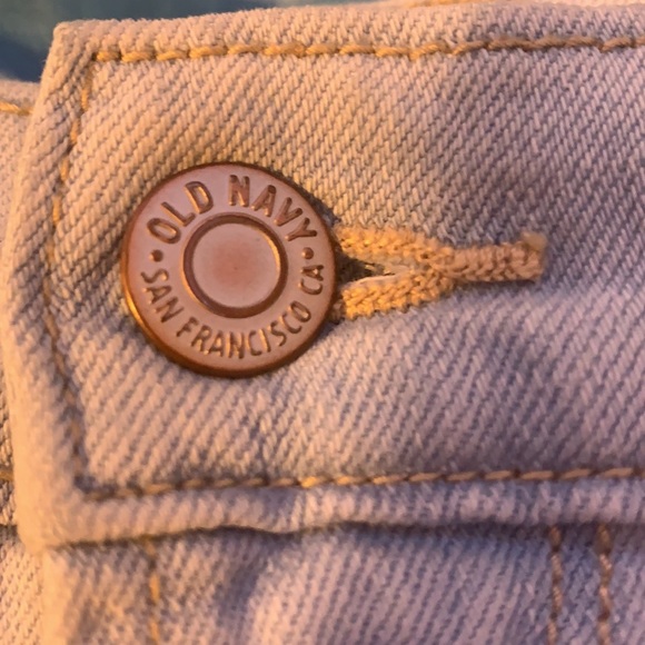 Old Navy Denim Shorts - Picture 2 of 3